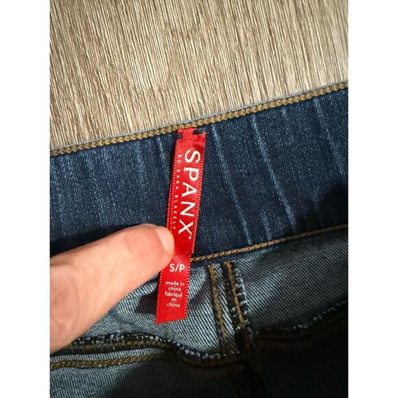 Spanx Blue Denim Legging Jegging, Women's size Small, Distressed - Picture 3 of 4